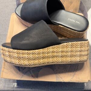 Free People Black Platform Sandals 9 1/2 Harbor Raffia Flatform shoes